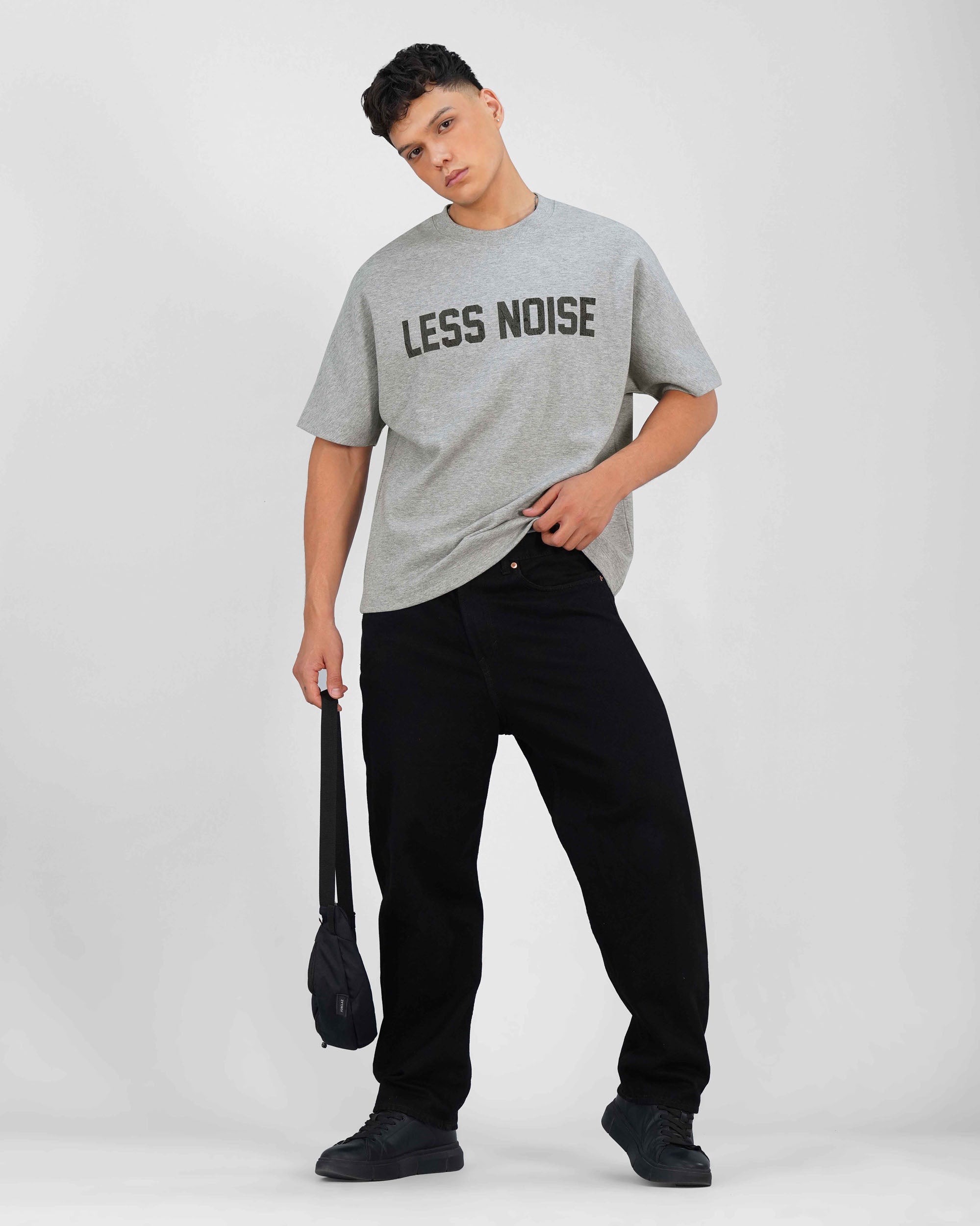 T-shirt Less Noise