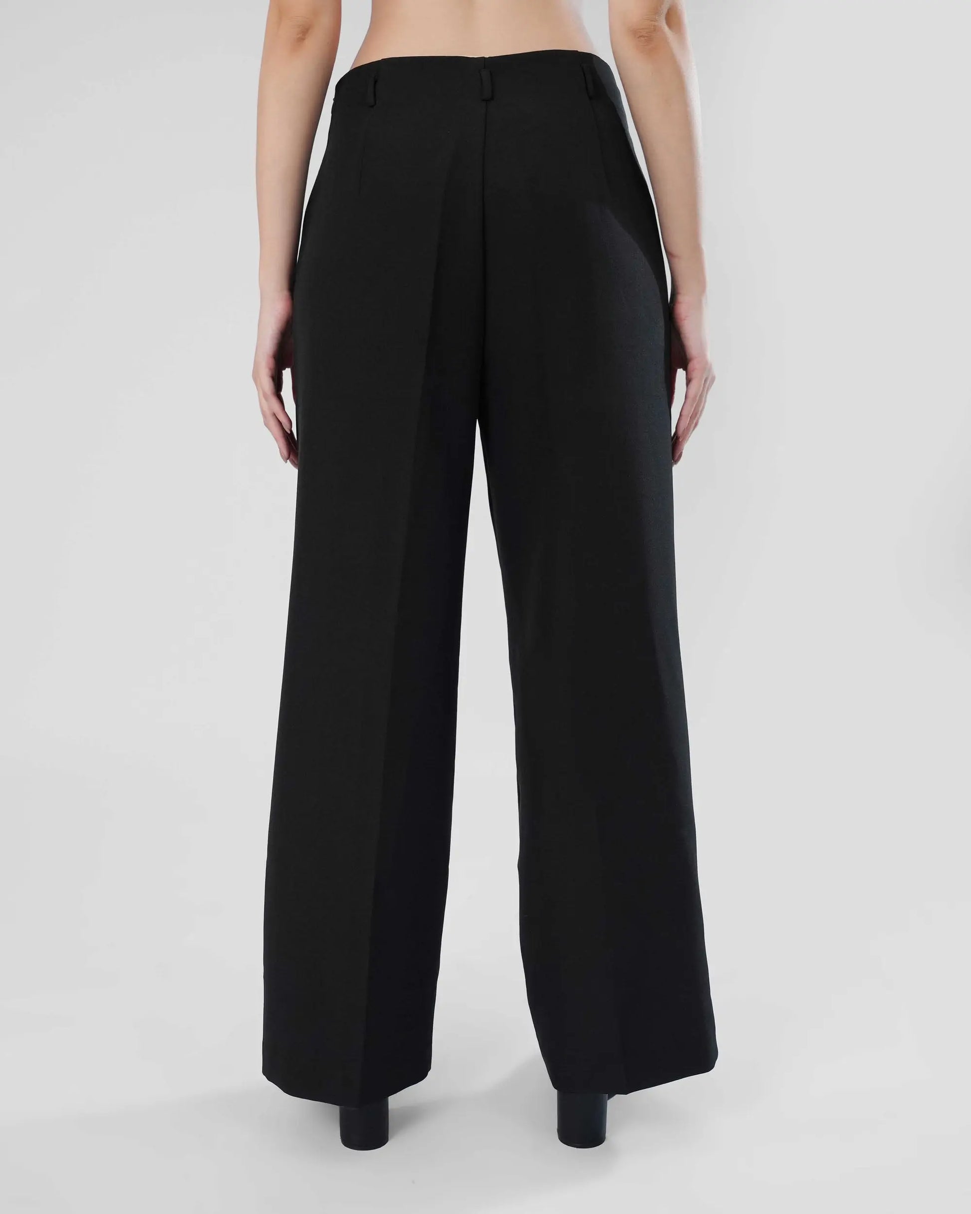 Trouser- Relaxed fit Blnkz