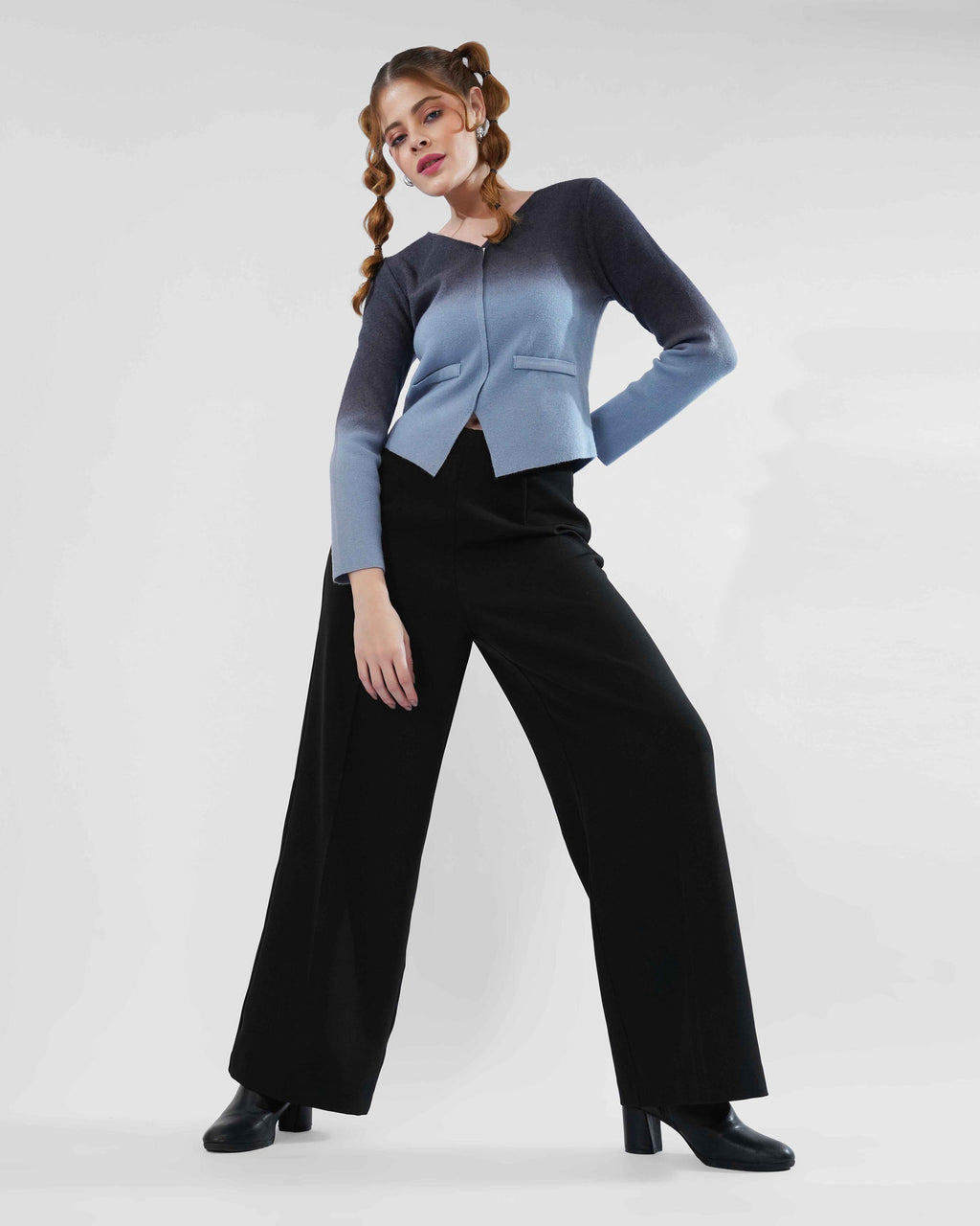 Trouser- Relaxed fit