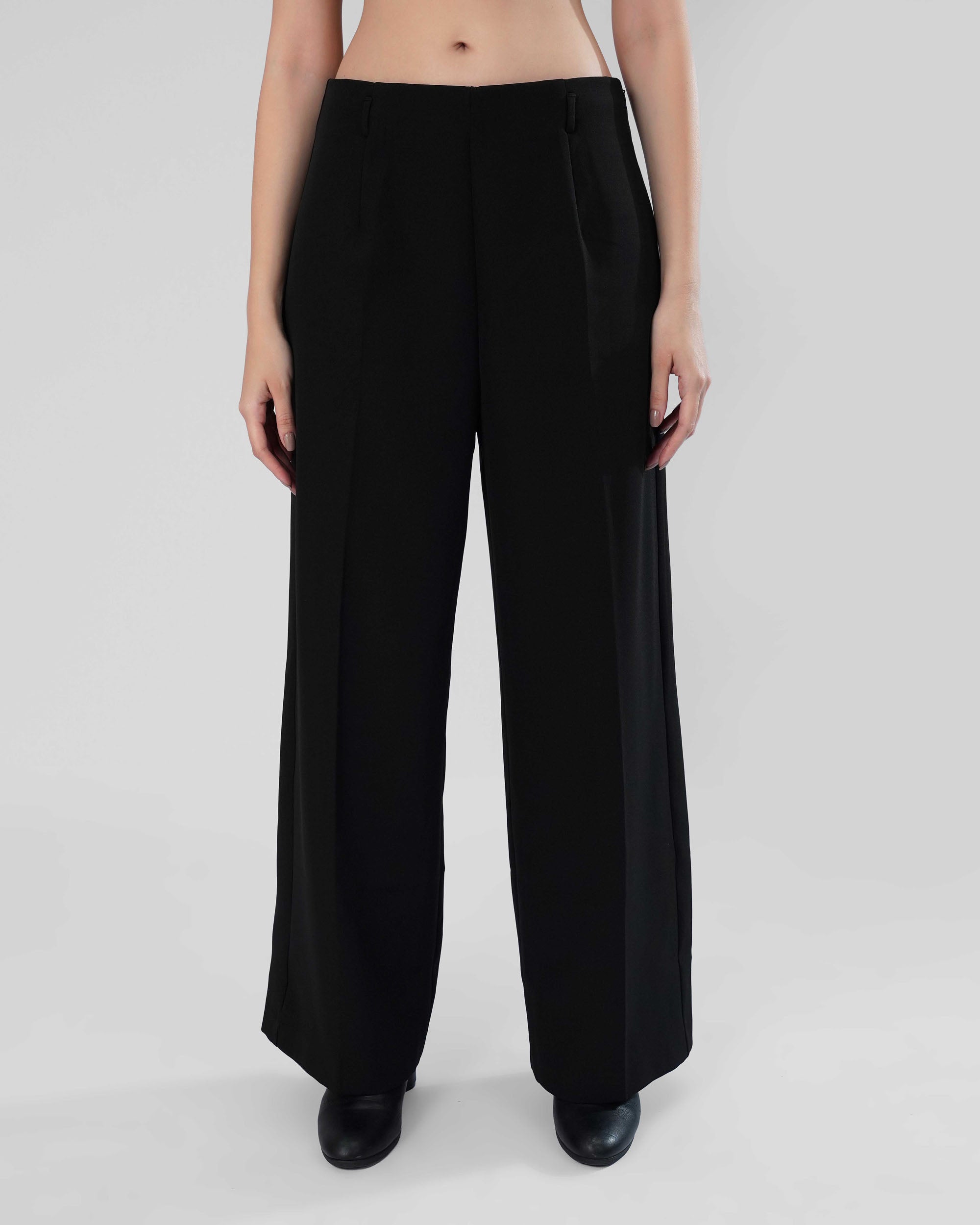 Trouser- Relaxed fit