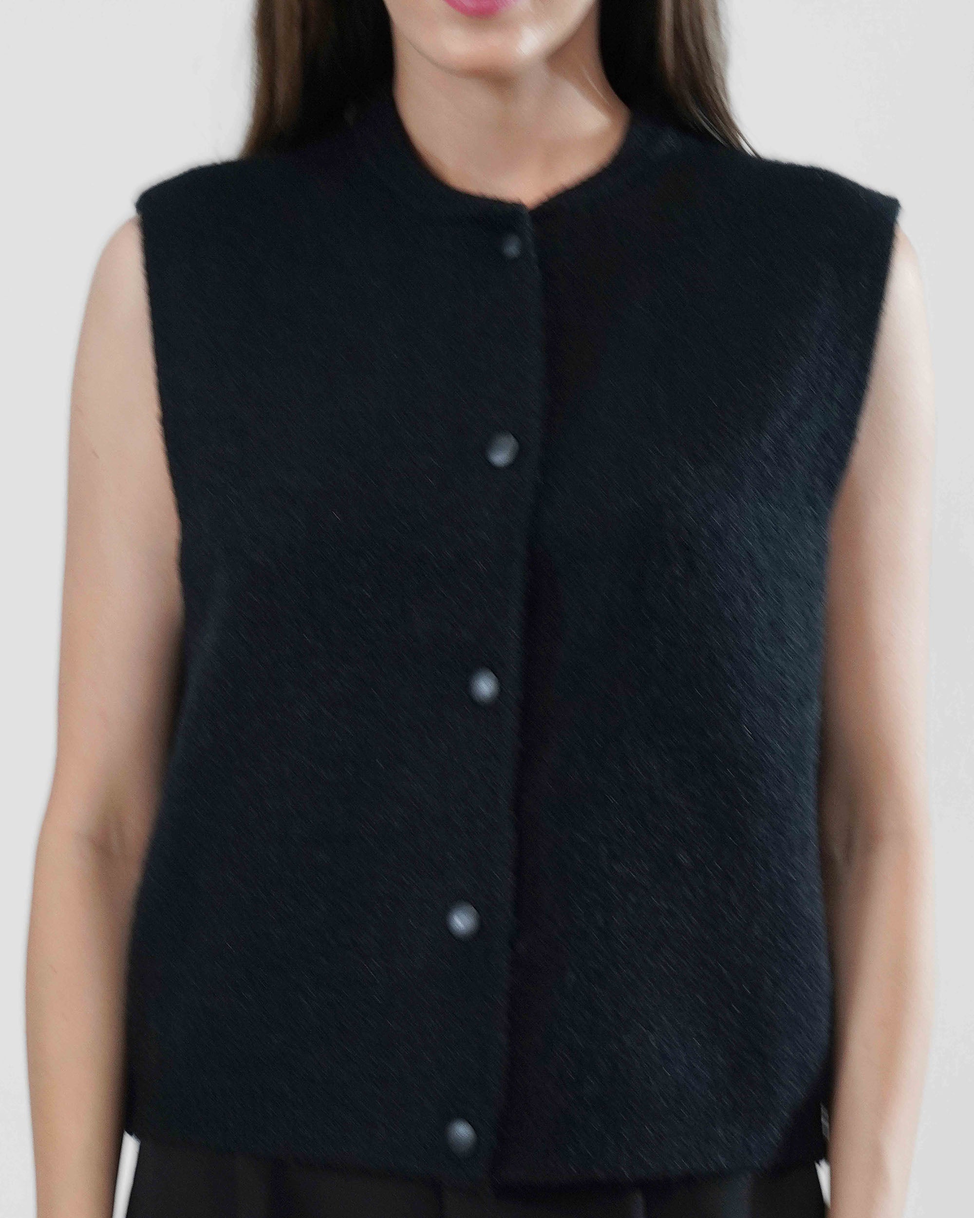 Cut sleeve Cardigan in wool Blnkz