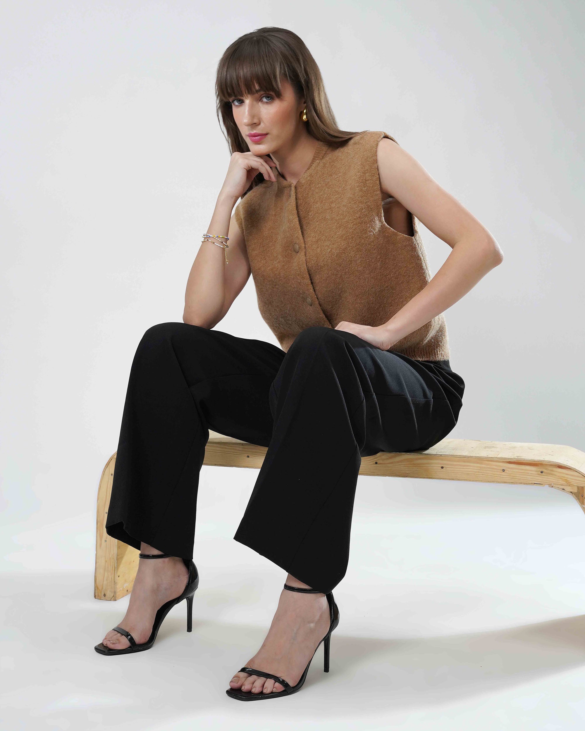 Cut sleeve Cardigan in wool