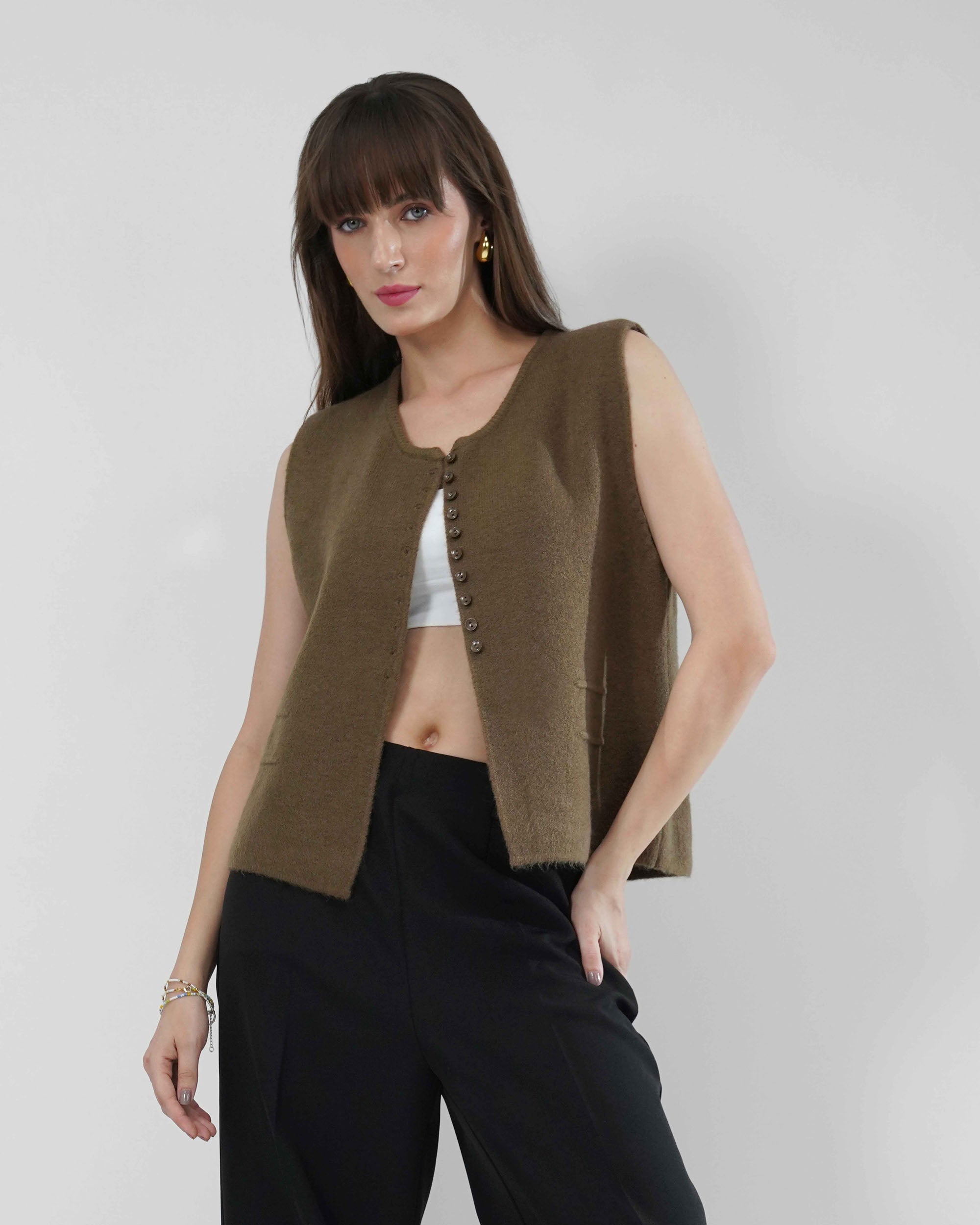 Cut sleeve Cardigan in wool Blnkz