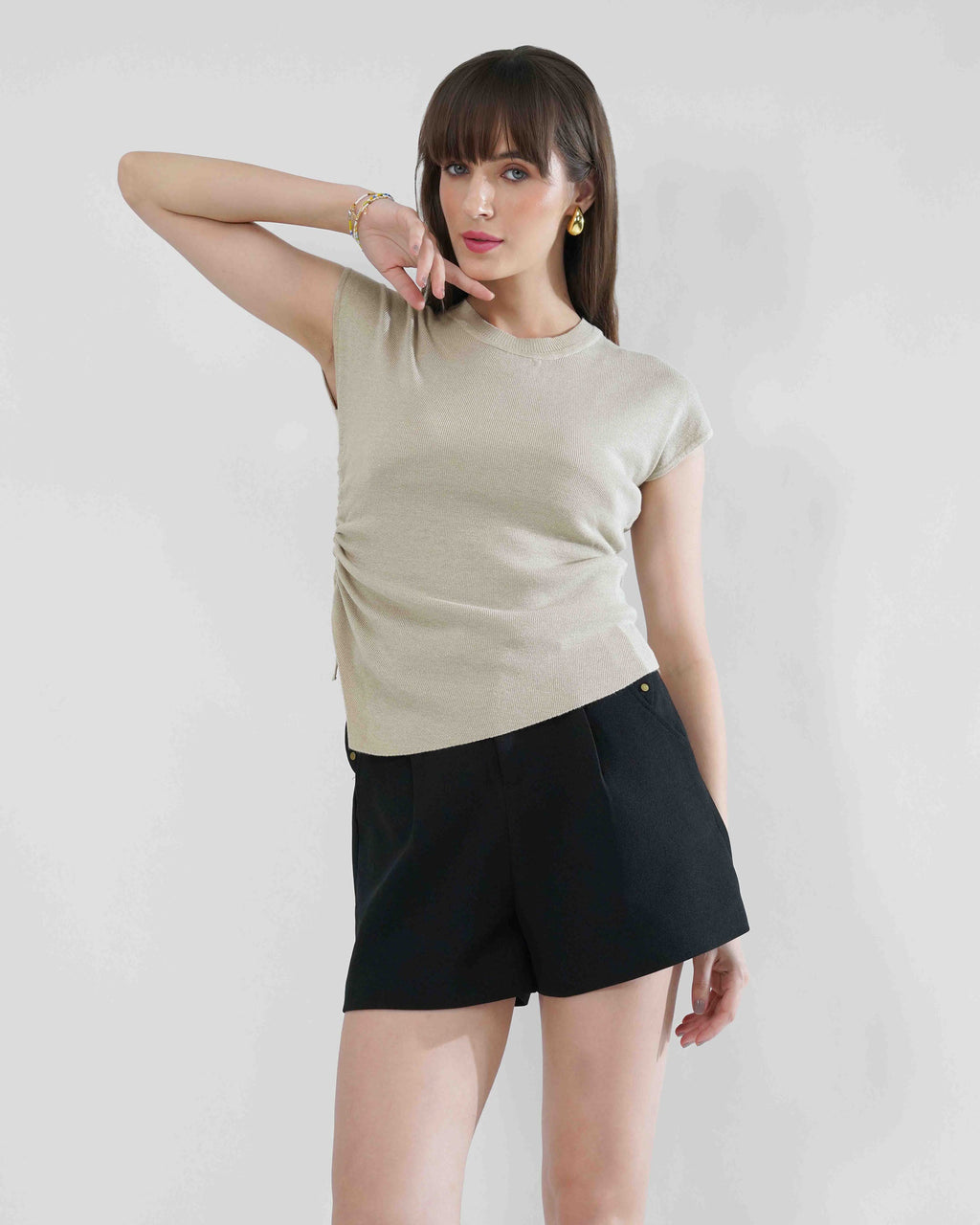 Top - Tringle shape with back button