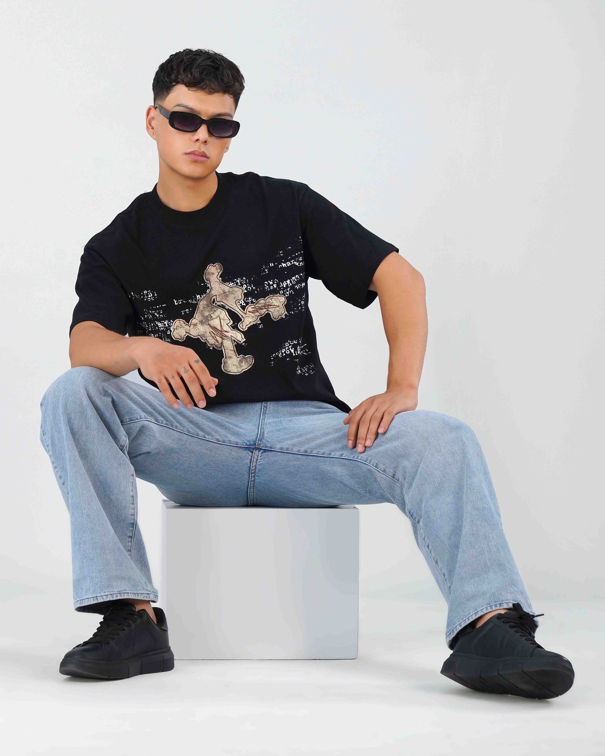 Oversized T-shirt Patch work Blnkz